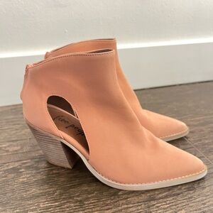 Free People Women's Ankle Boots in Peach